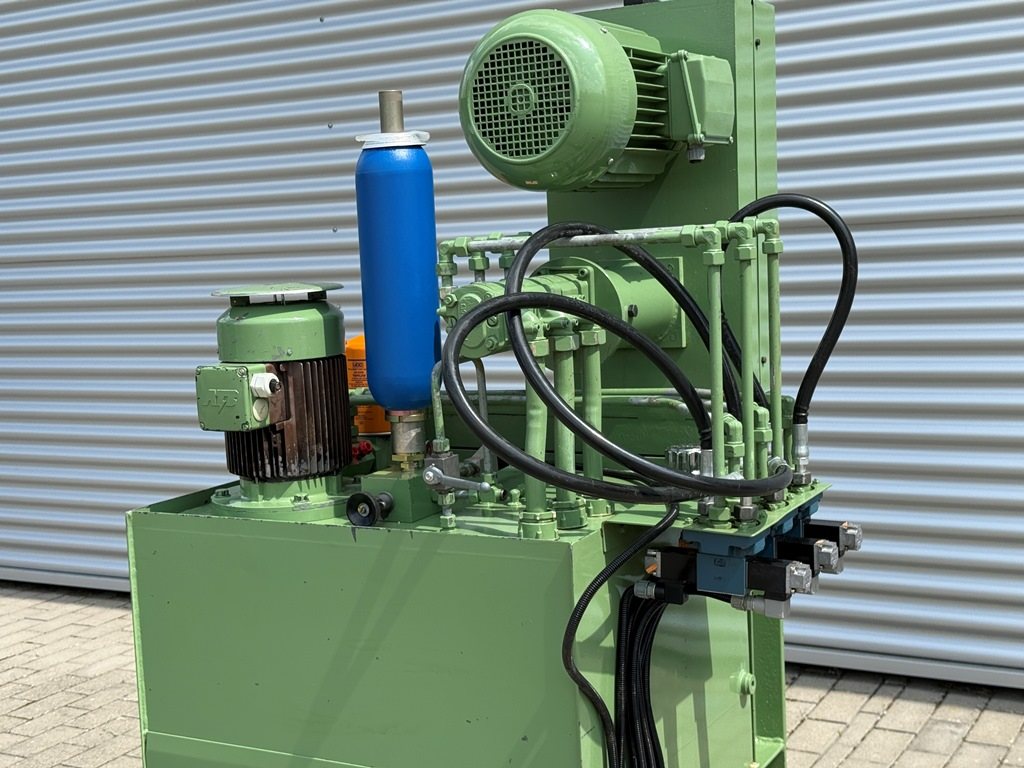 Hydraulisches Vorschubgetriebe Harbs
