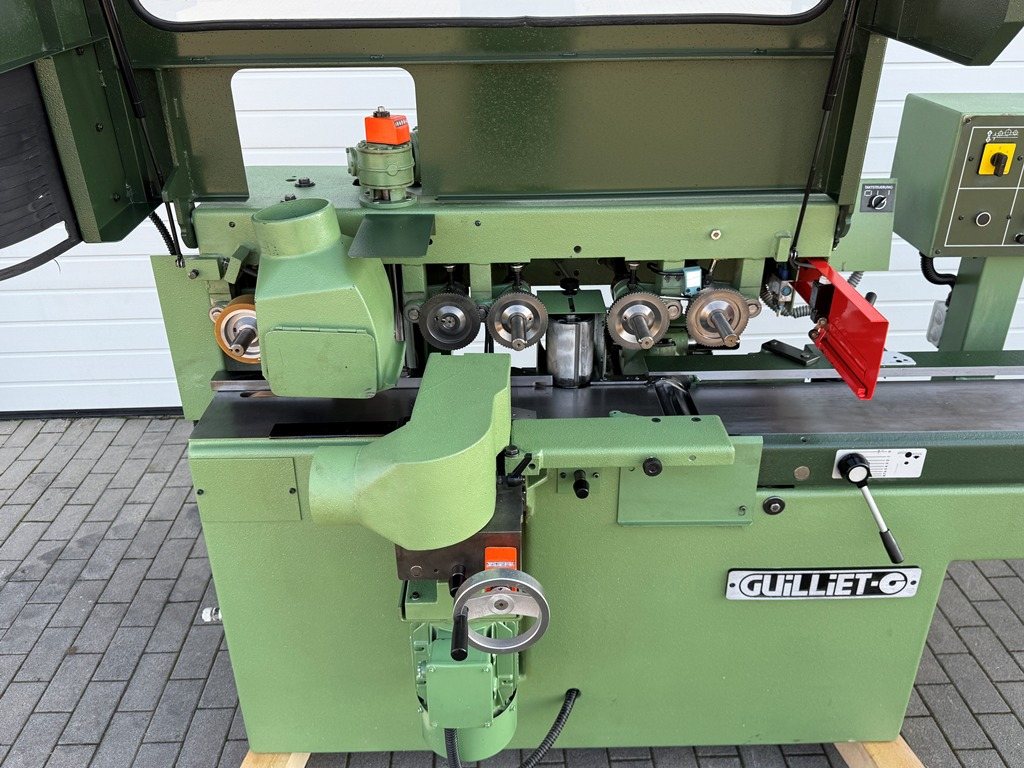 Vierseitenhobelmaschine Guilliet Typ KXY