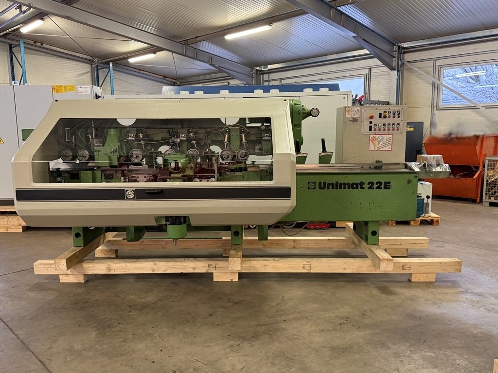 Vierseitenhobelmaschine WEINIG Typ Unimat 22 E