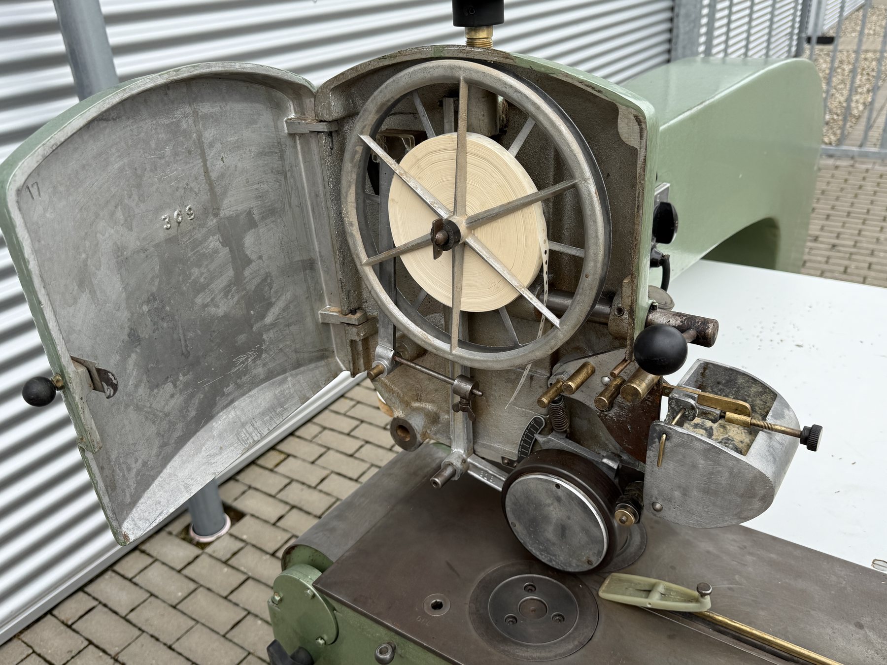 Furnierzusammensetzmaschine Kuper