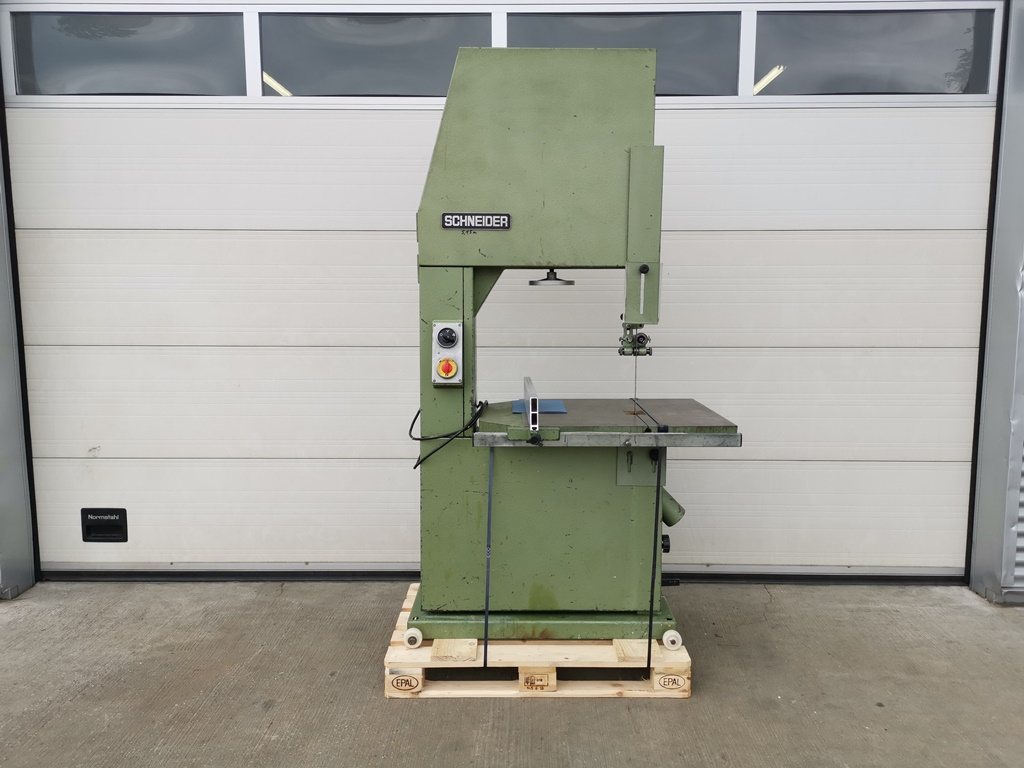 Schneider SBS 700 – Archivbild, Ref. 400074