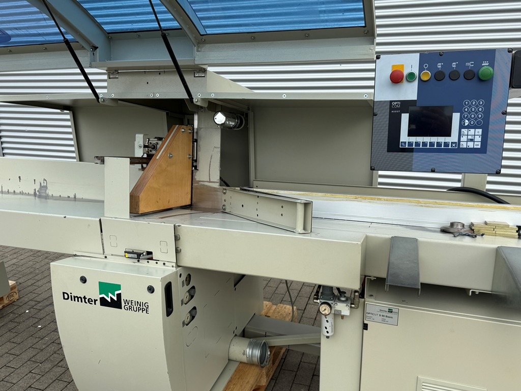 Optimierungskappsäge Weinig /Dimter Opticut S90