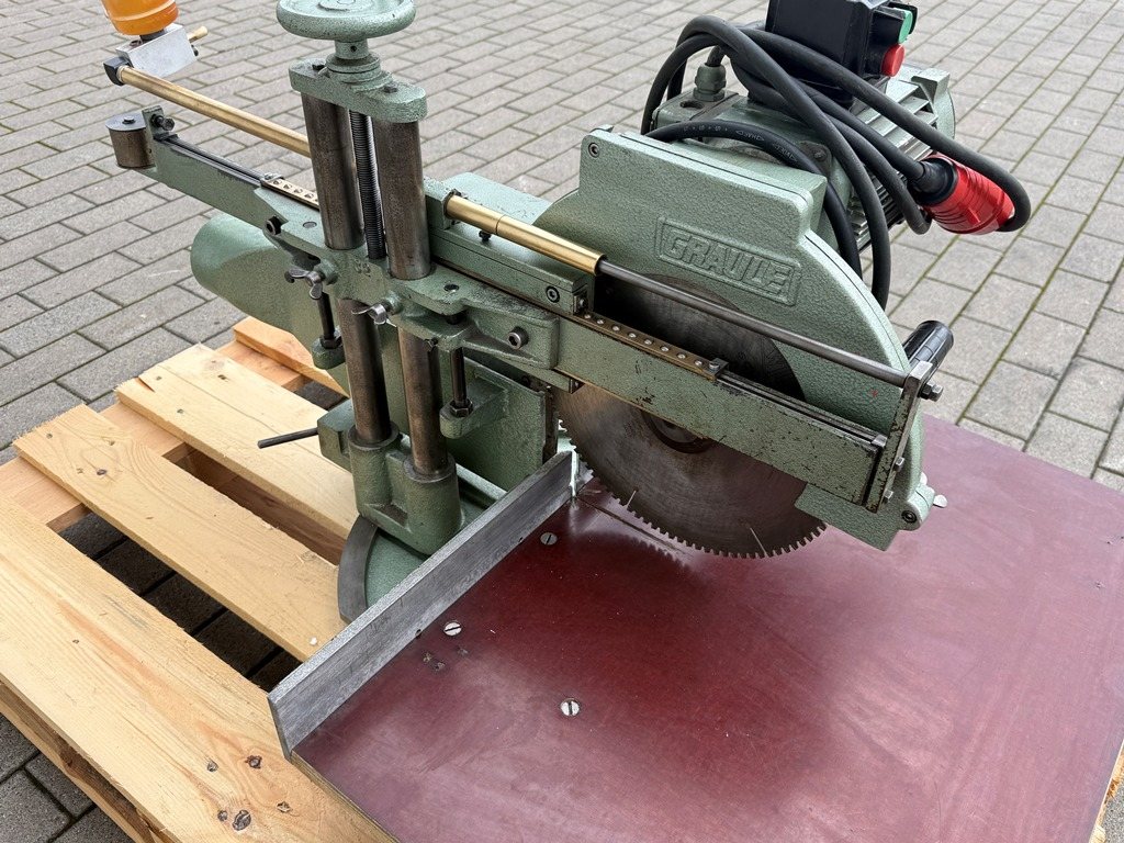 Abläng- und Gehrungskreissäge Graule ZS 135