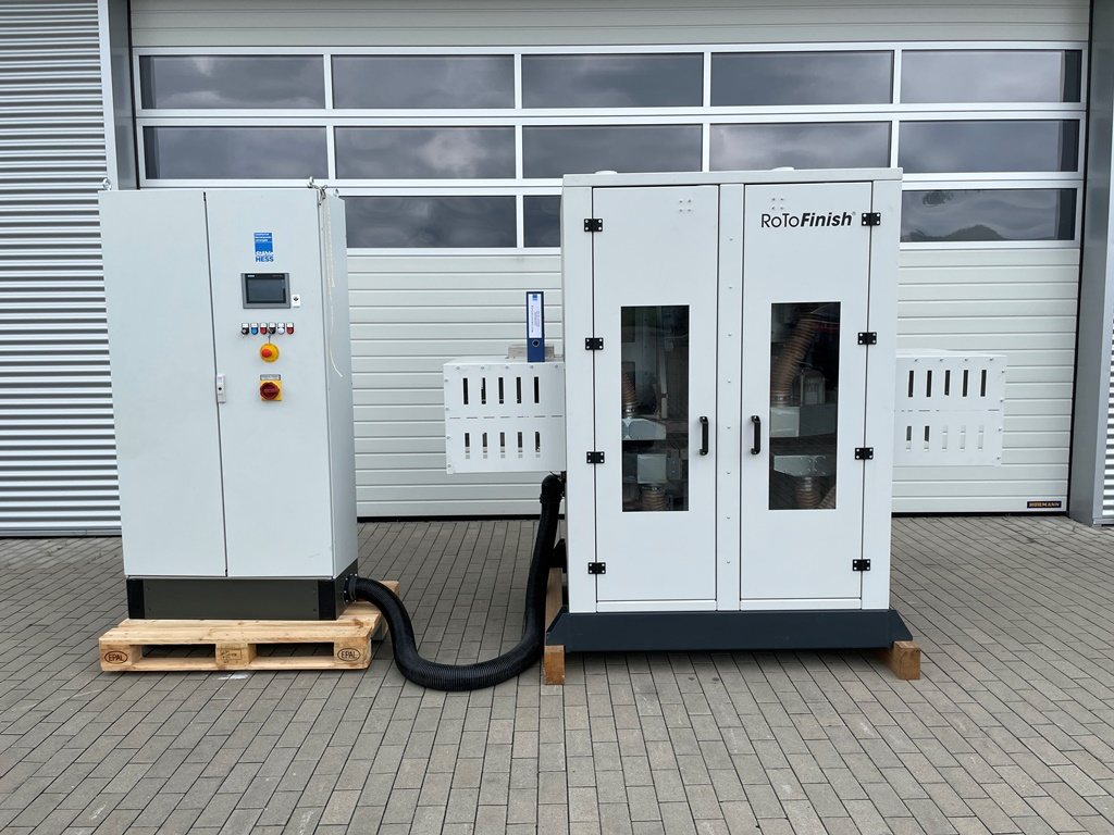 Feinstschleifmaschine Stähle Hess Saturn Roto Finish