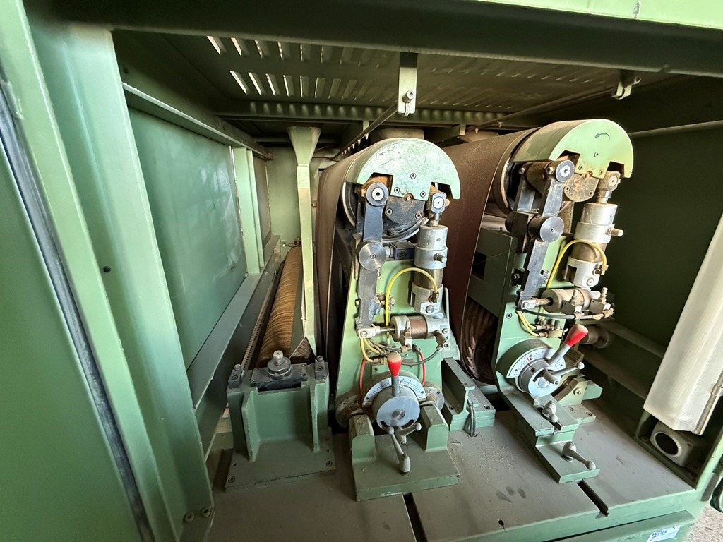 Breitbandschleifmaschine Kündig ENORM 1300-2