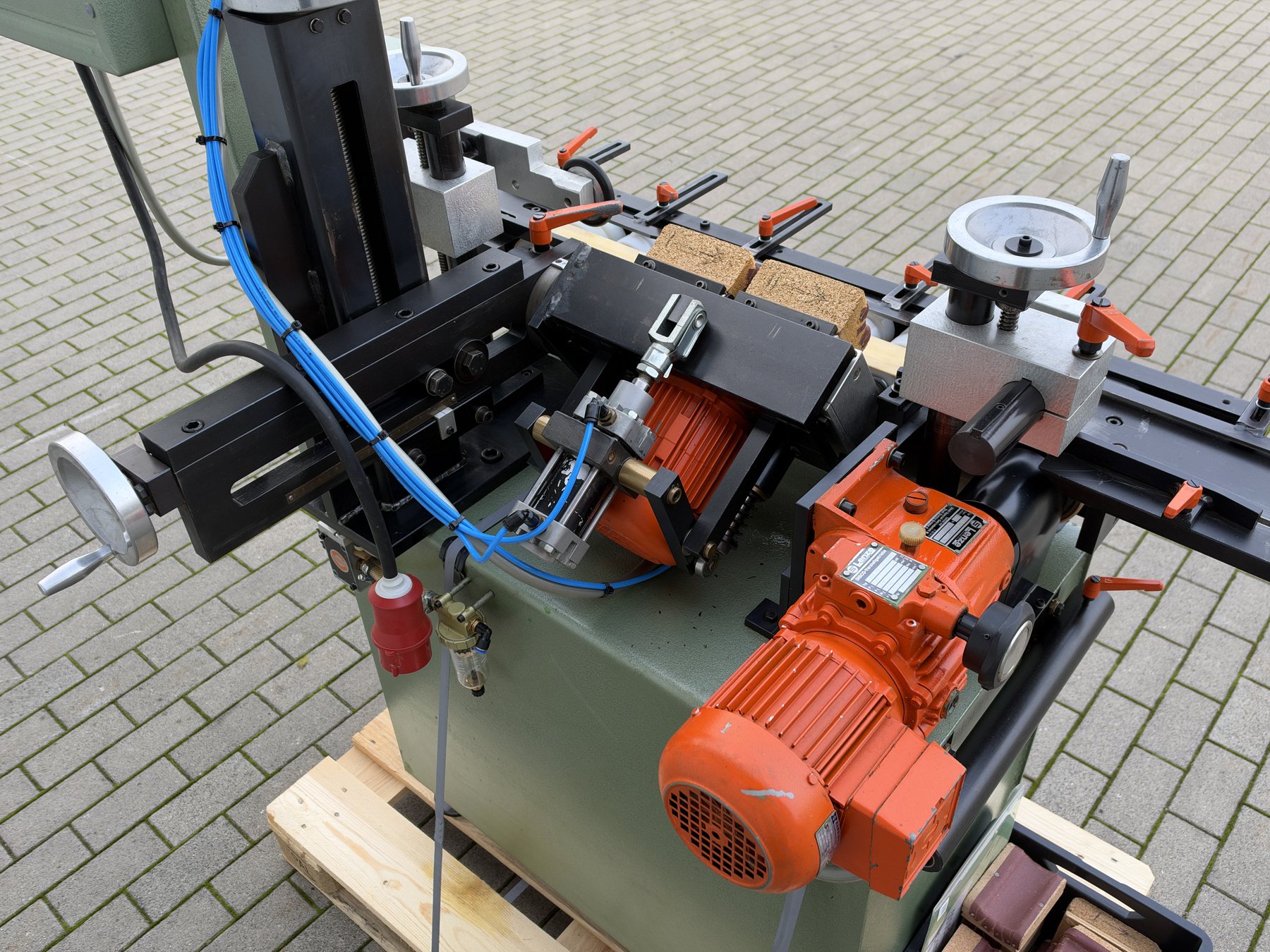 Profilschleifmaschine Reckmann LM 16