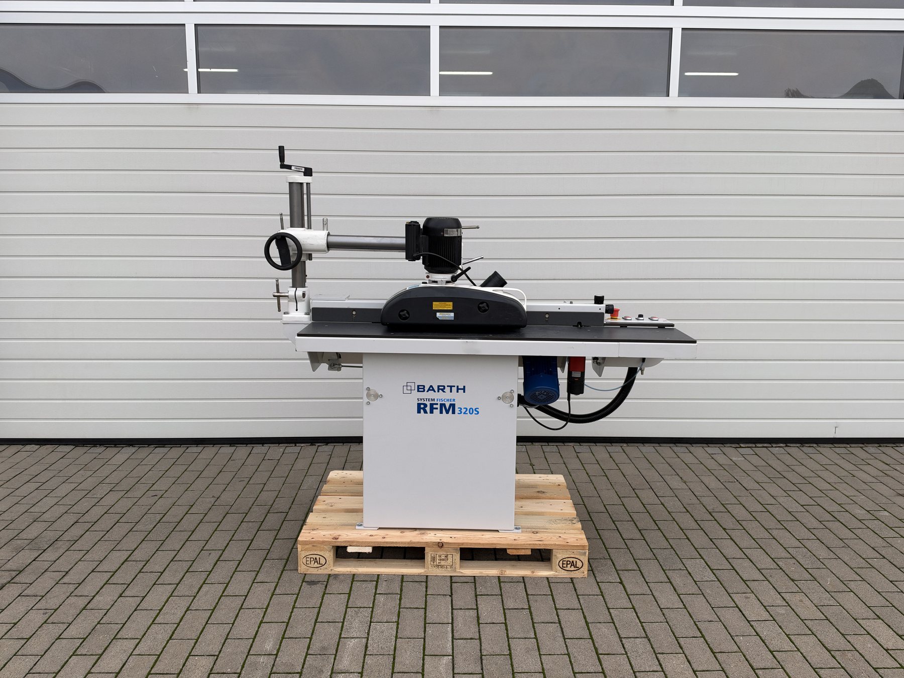Rundprofil- und Fasenschleifmaschine Barth Typ RFM 320S