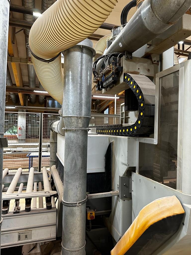 CNC Bearbeitungszentrum SCM Routech R 3000