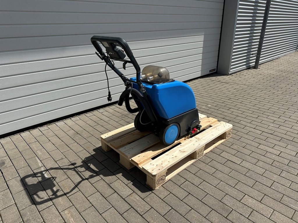 Reinigungsmaschine Nilco Typ BA33-33E