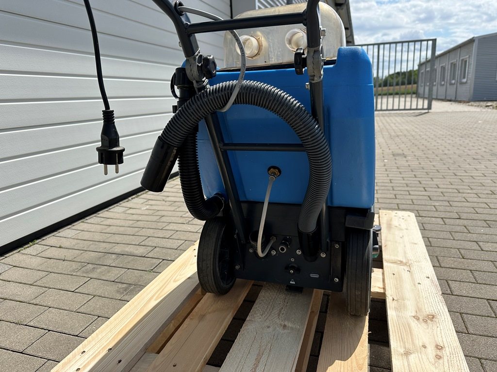 Reinigungsmaschine Nilco Typ BA33-33E
