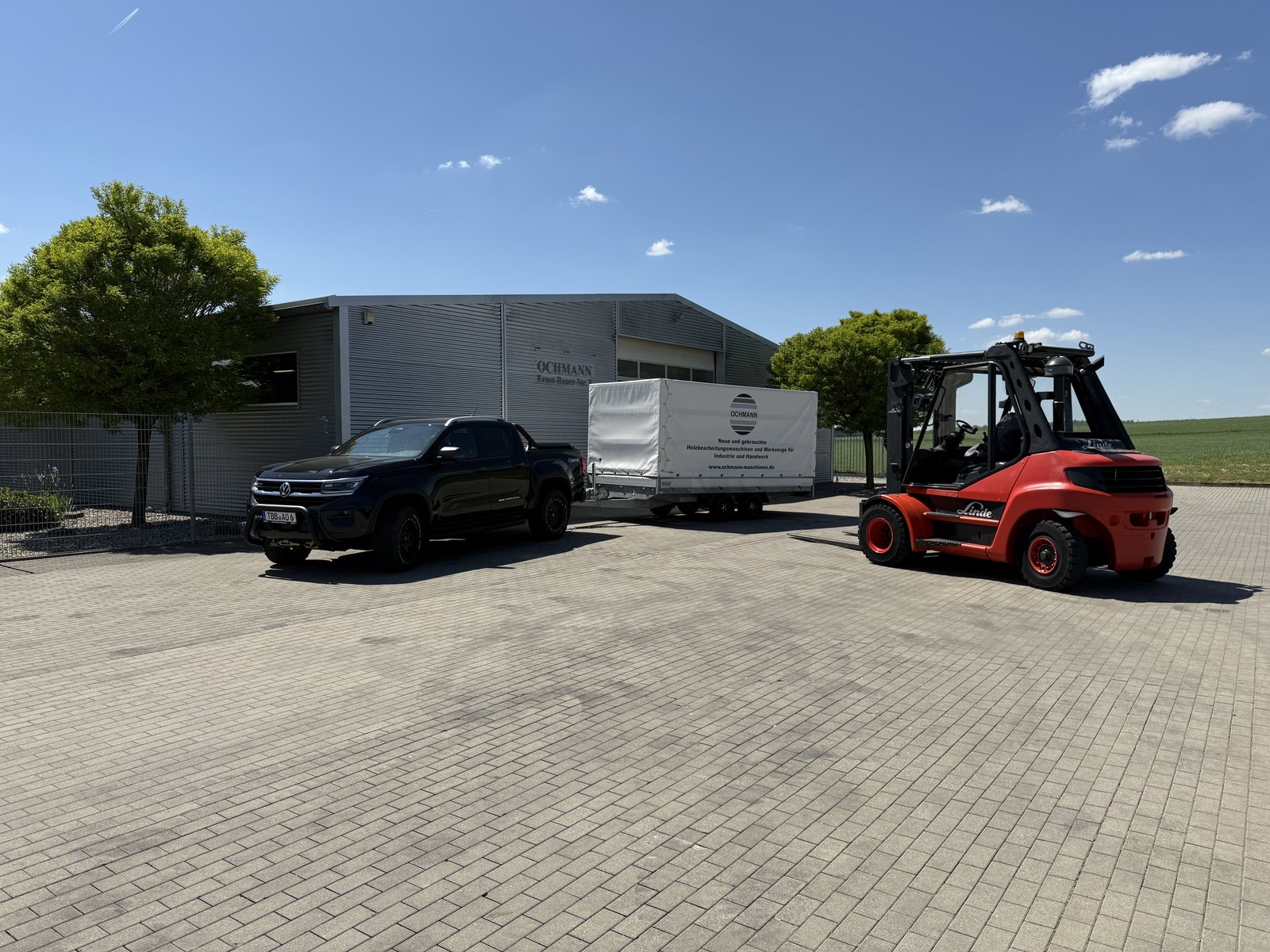 Loading and transport at Ochmann Maschinen