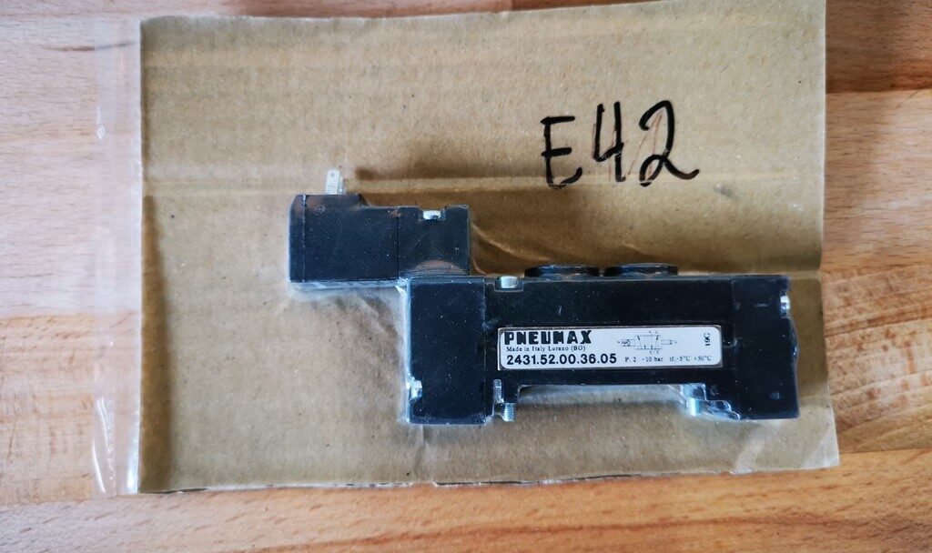 PNEUMAX 2431.52.00.36.05