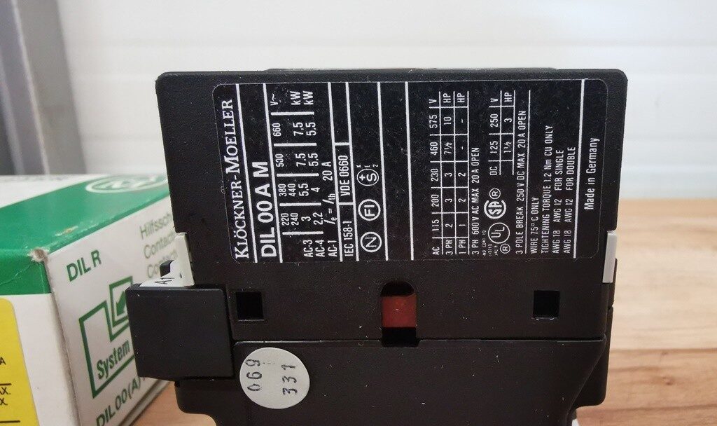 Alternative Ansicht von Klöckner Moeller DIL00AM