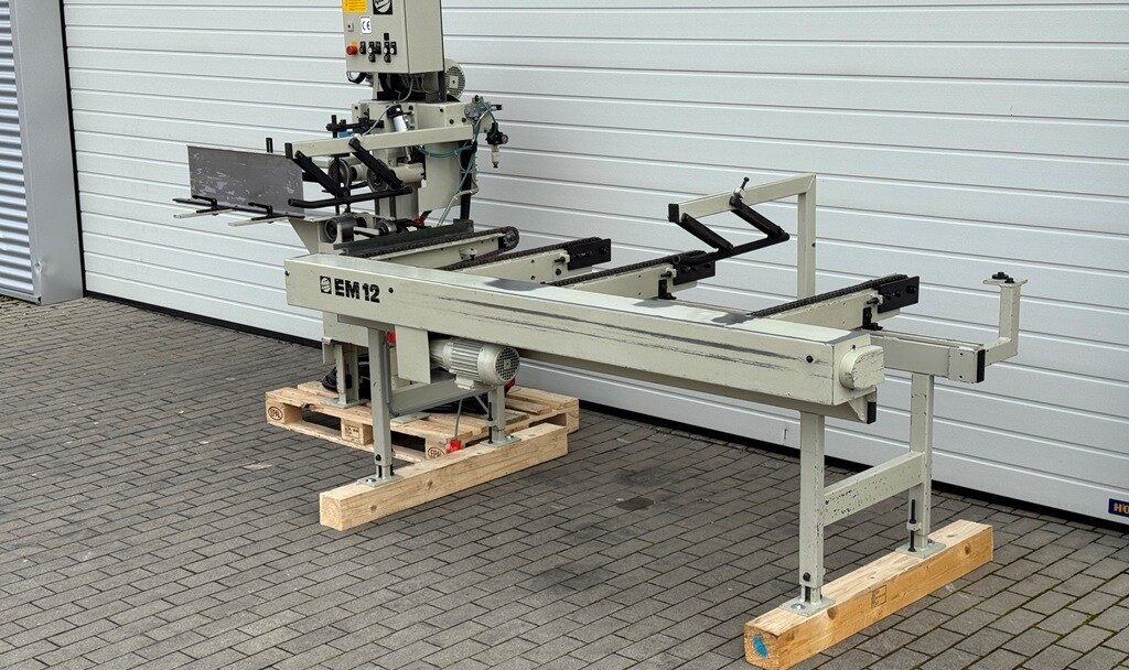 Alternative Ansicht von Weinig EM12