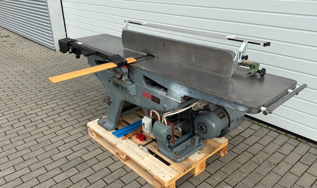 Alternative Ansicht von Penika