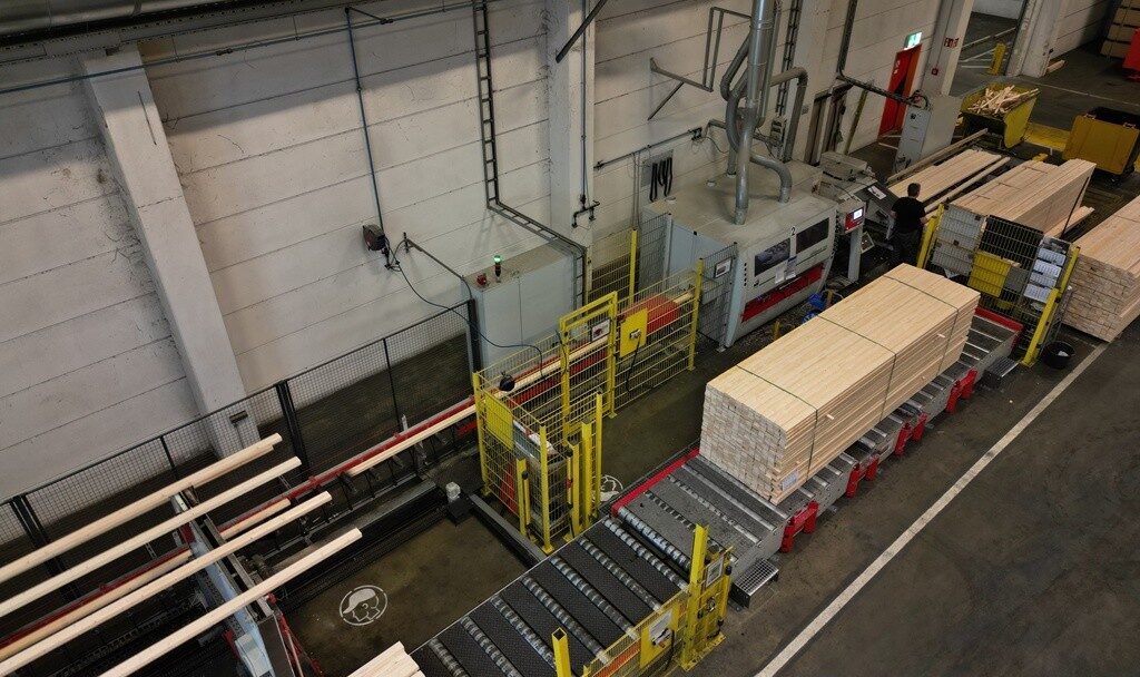 Alternative view of WEINIG Powermat 2400