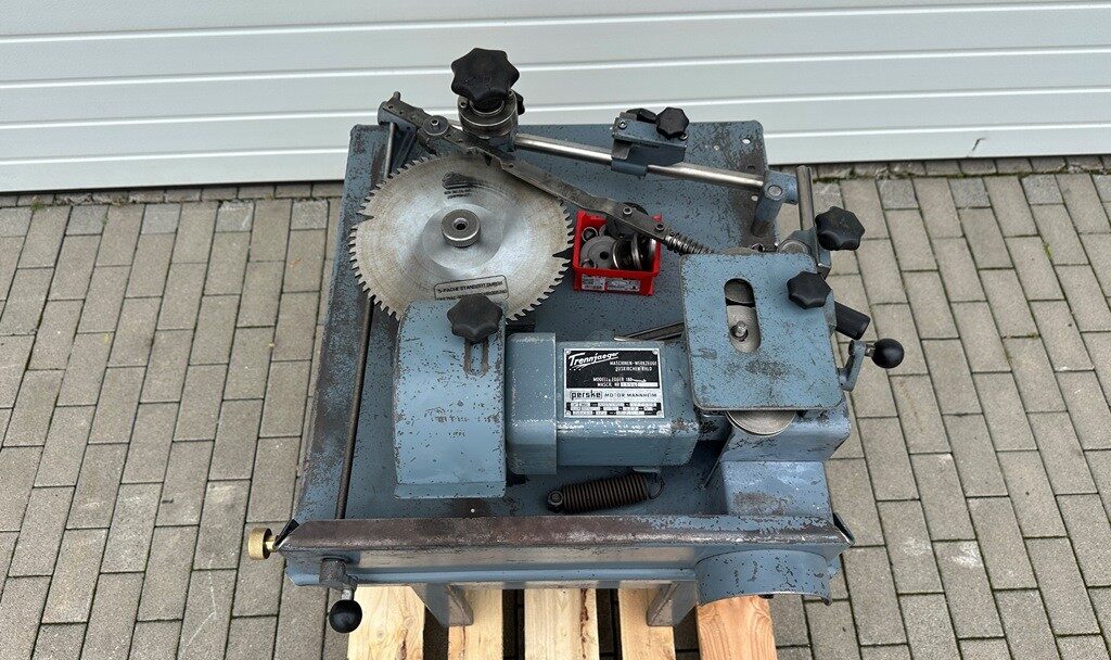 Alternative Ansicht von Trennjäger