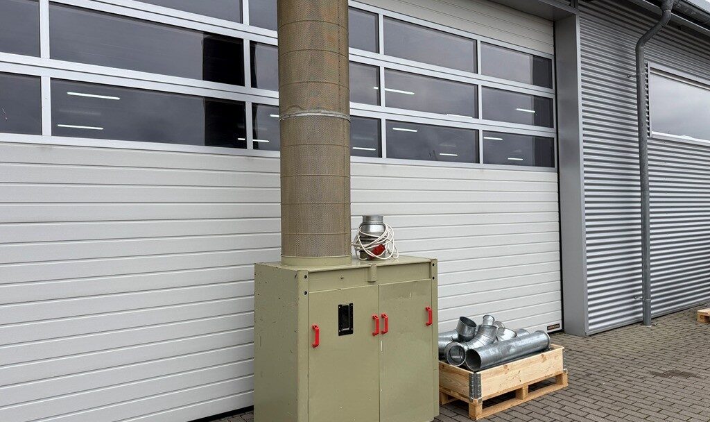 Alternative view of UNBEKANNT