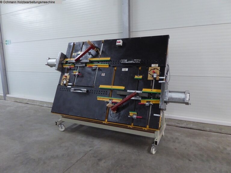 Pneumatische Presse Federhenn Maschinen 99.98