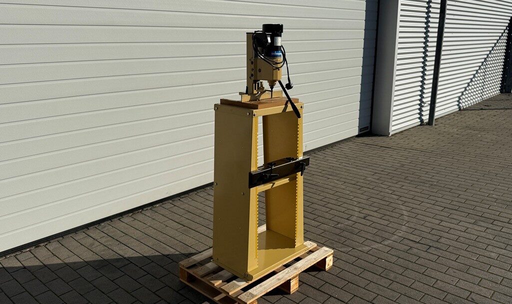 Alternative view of Stemmaschine Scheppach ST 12