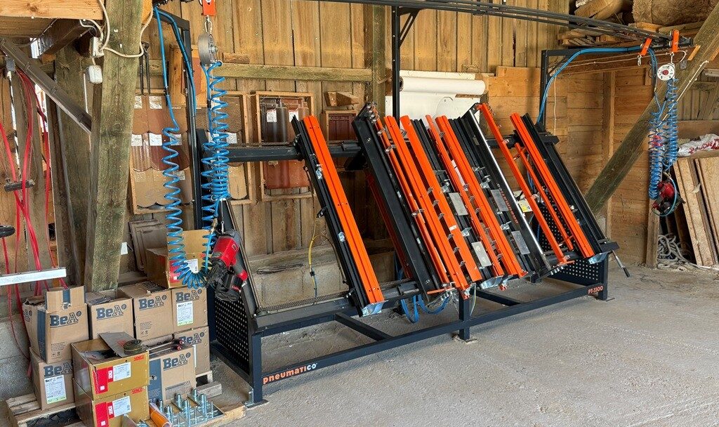 Alternative view of Palettennagelstation Pneumatico PT-3300