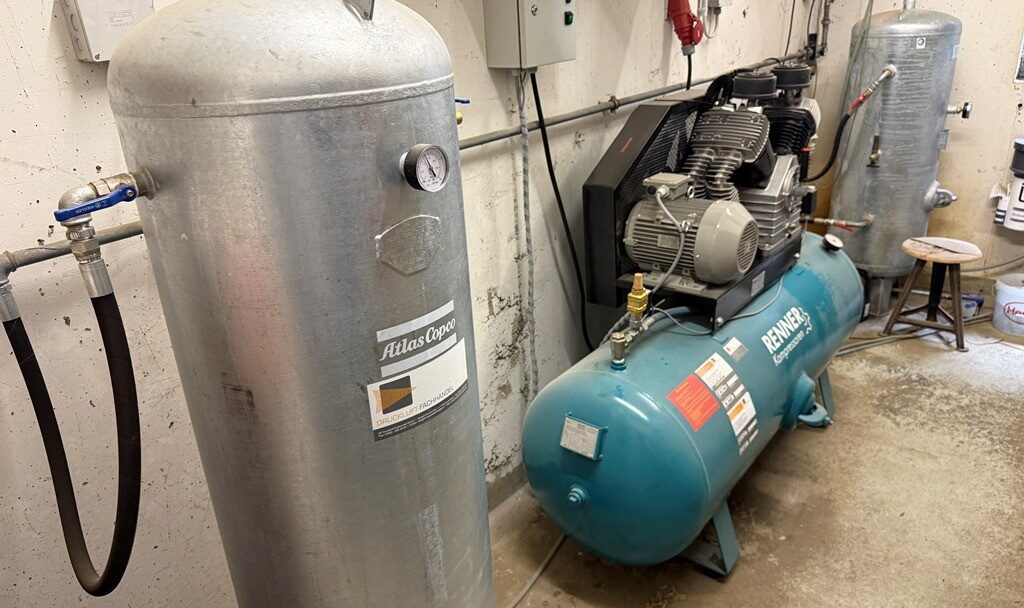 Alternative view of Kolbenkompressor Anlage Renner RIK 500/1500